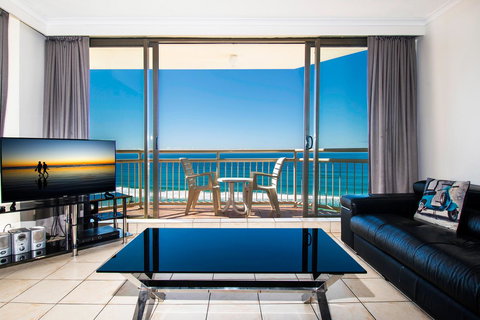 Seacrest Beachfront Apartments Surfers Paradise - Events Australia 13