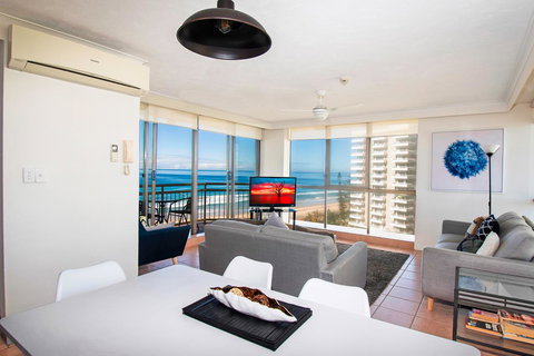 Seacrest Beachfront Apartments Surfers Paradise - Events Australia 21