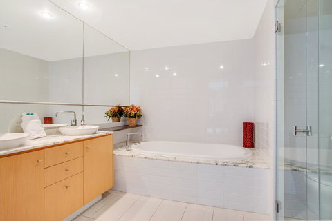 Aria Apartments - Accommodation Europe 21