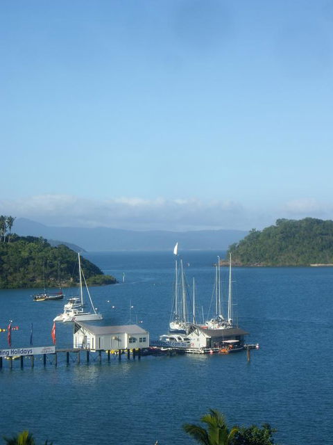 Montipora Unit 3 - In The Heart Of Airlie, Wi-fi And Netflix - Events Australia 15