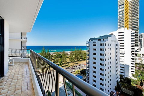 ULTIQA Beach Haven On Broadbeach - Accommodation Europe 33