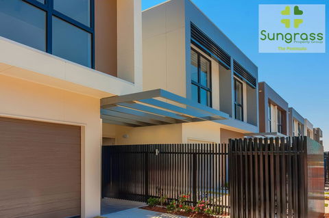 The Residences At The Peninsula - Events Australia 42