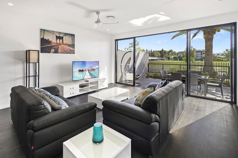 The Residences At The Peninsula - Events Australia 18