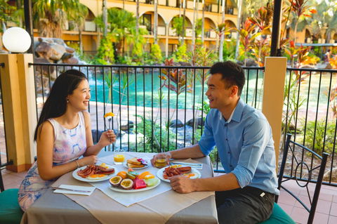 Palm Royale Cairns - Tourism Bookings 14