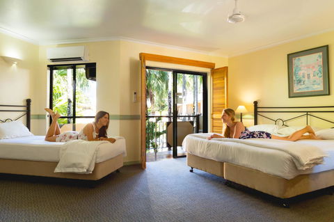 Palm Royale Cairns - Tourism Bookings 22