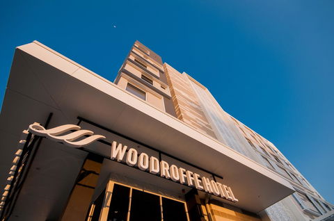 Woodroffe Hotel - Events Australia 19