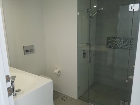 Golden Sands On The Beach - Absolute Beachfront Apartments - Events Australia 10