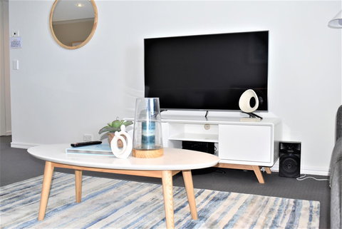 Gold Coast Private Apartments - H Residences, Surfers Paradise - Events Australia 14