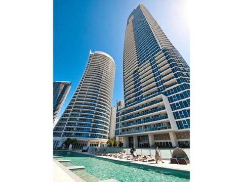 Gold Coast Private Apartments - H Residences, Surfers Paradise - Events Australia 27