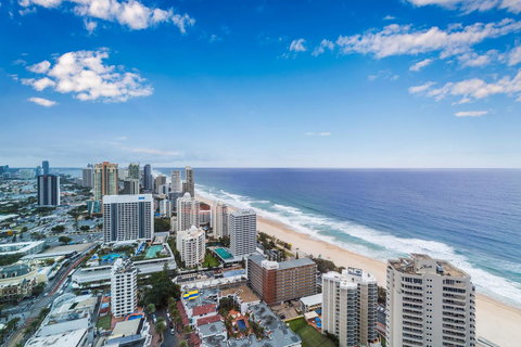 Gold Coast Private Apartments - H Residences, Surfers Paradise - Events Australia 9