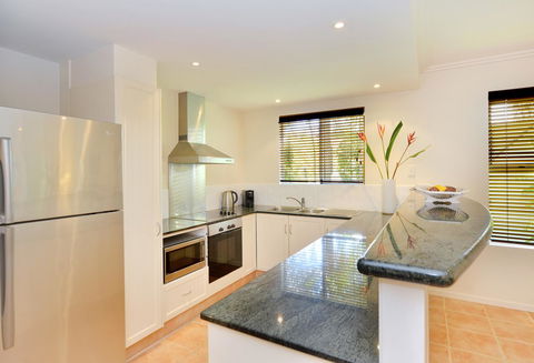 Cayman Villas Port Douglas - Events Australia 41