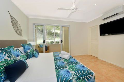 Cayman Villas Port Douglas - Events Australia 31