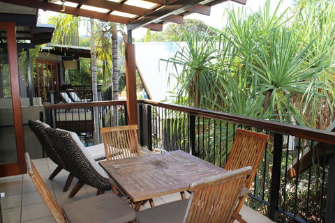 Pure Magnetic Villa 9 - Events Australia 9