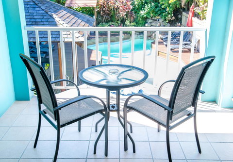 Le Cher Du Monde Adults Only - Events Australia 28