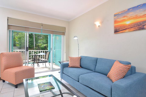 Le Cher Du Monde Adults Only - Events Australia 26