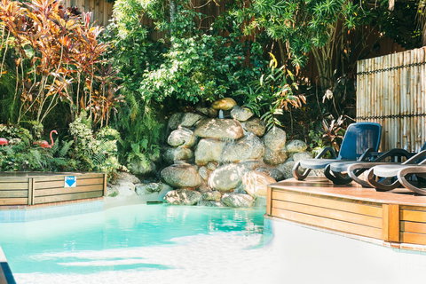 Le Cher Du Monde Adults Only - Events Australia 10