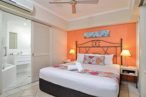 Le Cher Du Monde Adults Only - Events Australia 22