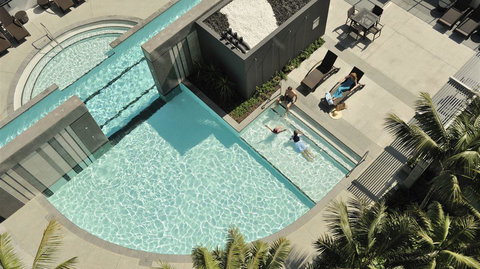 Luxury 3 Bedroom In Heart Of Broadbeach - Accommodation Europe 15