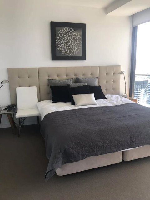 Luxury 3 Bedroom In Heart Of Broadbeach - Accommodation Europe 19