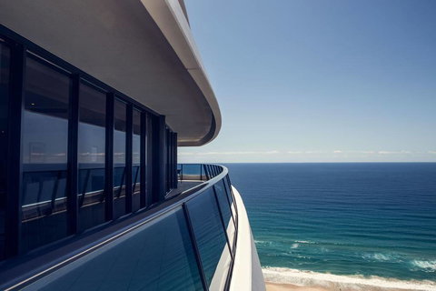 Luxury 3 Bedroom In Heart Of Broadbeach - Accommodation Europe 2