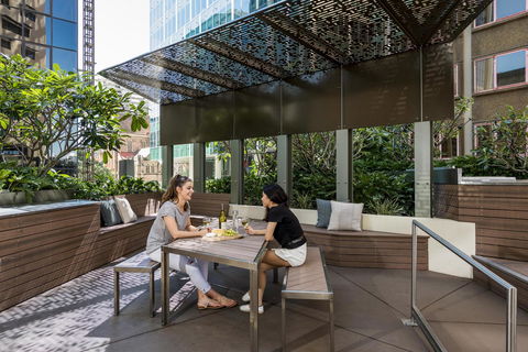 Oaks Brisbane Aurora Suites - Events Australia 11