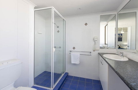 South Pacific Plaza - Official - Accommodation Europe 23