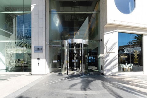 H Luxury Residence Apartments - Holiday Paradise - Events Australia 17