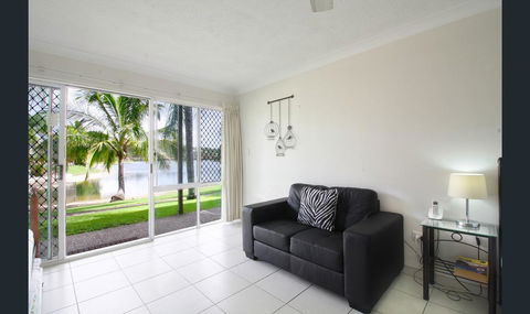 Bay Of Palms - Events Australia 2