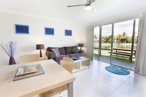 Bay Of Palms - Events Australia 43