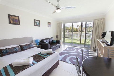 Bay Of Palms - Events Australia 39