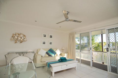Bay Of Palms - Events Australia 31