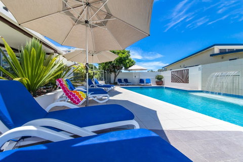 Coco Mooloolaba - Tourism Bookings 0