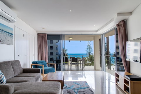 Coco Mooloolaba - Tourism Bookings 15