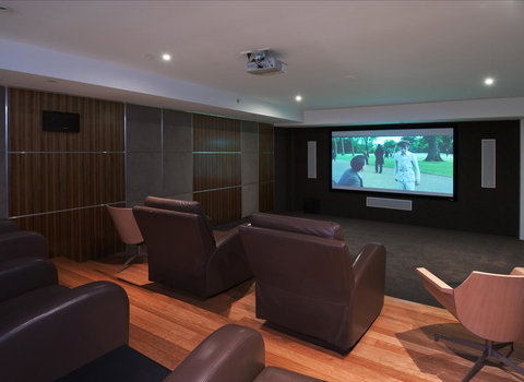 Reflection On The Sea - Tourism Bookings 34