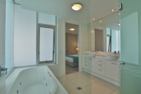 Reflection On The Sea - Tourism Bookings 11