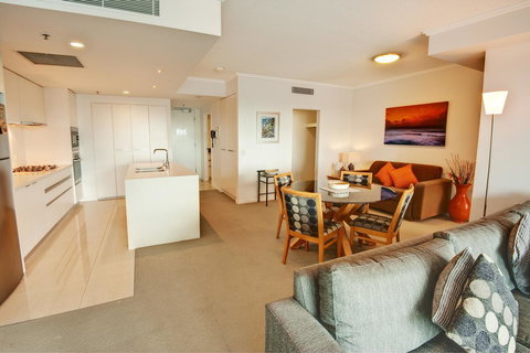 Reflection On The Sea - Tourism Bookings 16