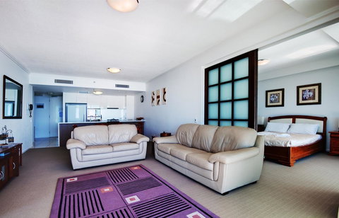 Reflection On The Sea - Tourism Bookings 37