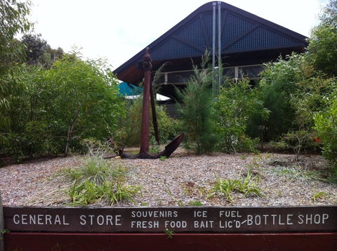 Fraser Island Retreat - Tourism Bookings 8
