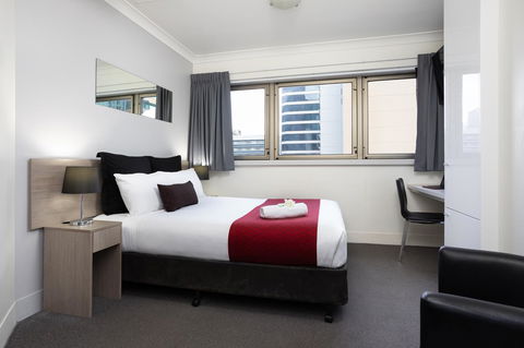 George Williams Hotel - Accommodation Europe 5