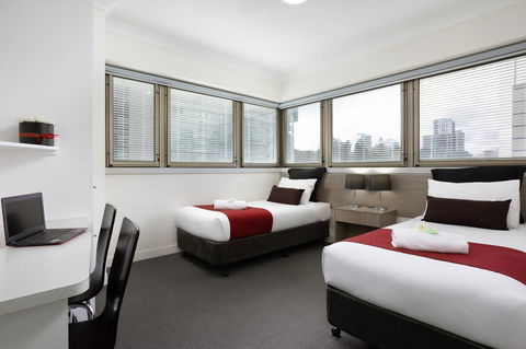 George Williams Hotel - Accommodation Europe 10