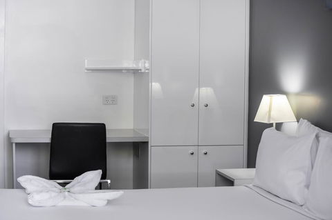 George Williams Hotel - Accommodation Europe 20