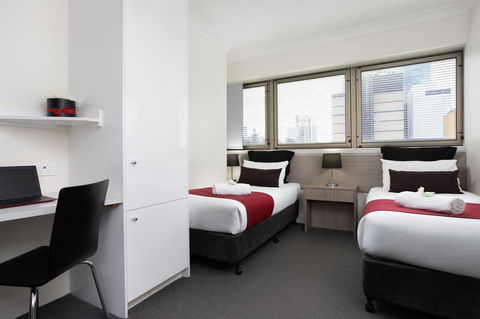 George Williams Hotel - Accommodation Europe 8