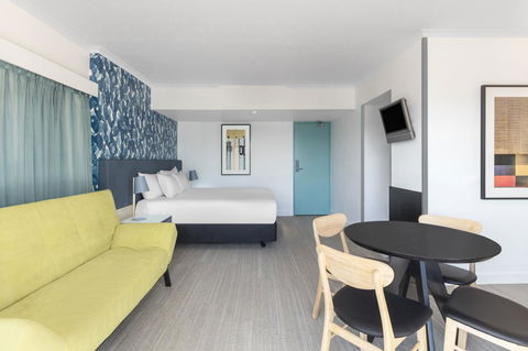 Vibe Hotel Gold Coast - Events Australia 35