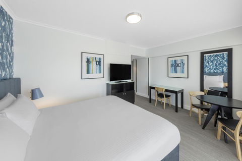 Vibe Hotel Gold Coast - Events Australia 10