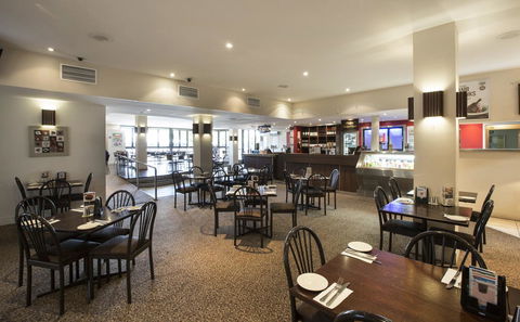Palm Beach Hotel - Events Australia 12