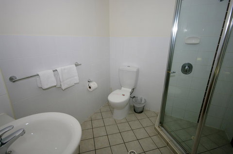 La Vida On Anzac - Accommodation Europe 7