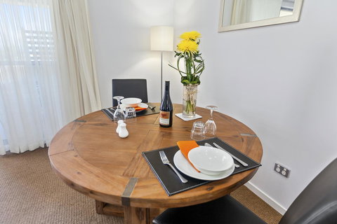 La Vida On Anzac - Accommodation Europe 21