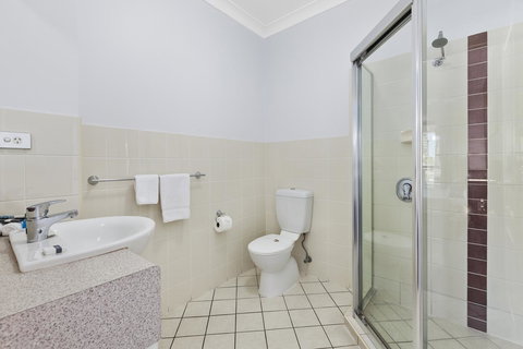 La Vida On Anzac - Accommodation Europe 27