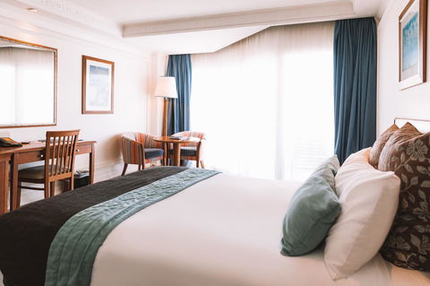 Pullman Cairns International - Tourism Bookings 18