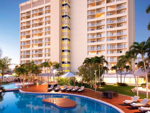 Pullman Cairns International - Tourism Bookings 40